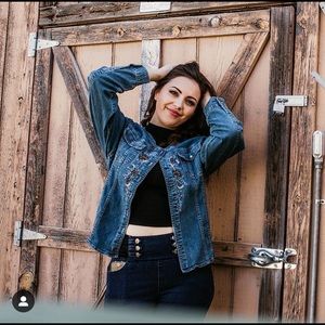Vintage Floral Embroidered Denim Jacket